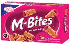 M-Bites Strawberry wafer roll